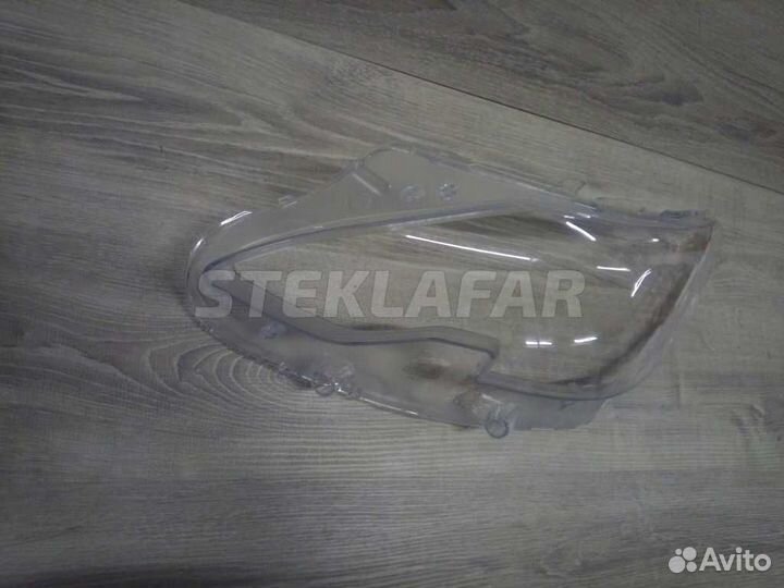 Стекло фары Peugeot 2008 1 (2013-2019) (Левое)