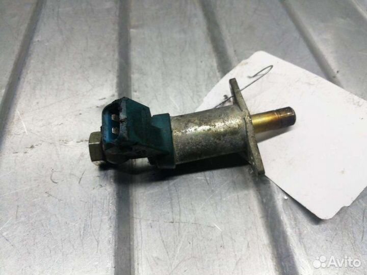 Форсунка Audi 80 B4 2.0 1993