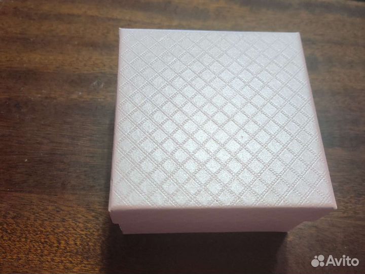 Коробка подарочная