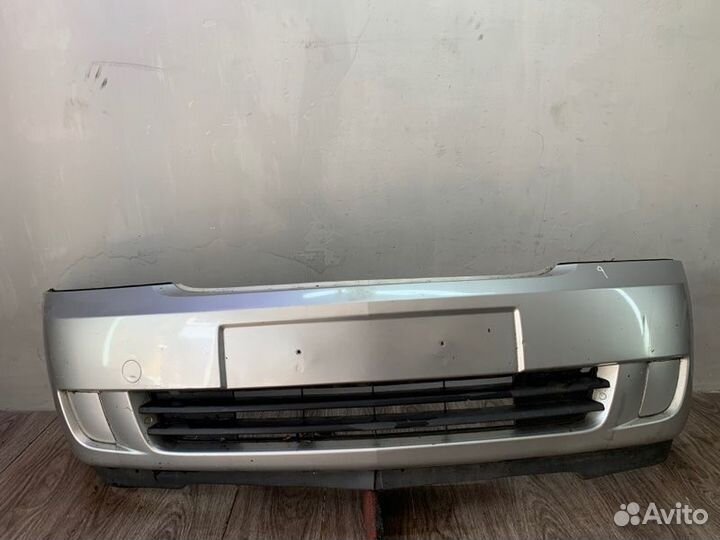 Бампер передний Opel Meriva A минивэн 2003