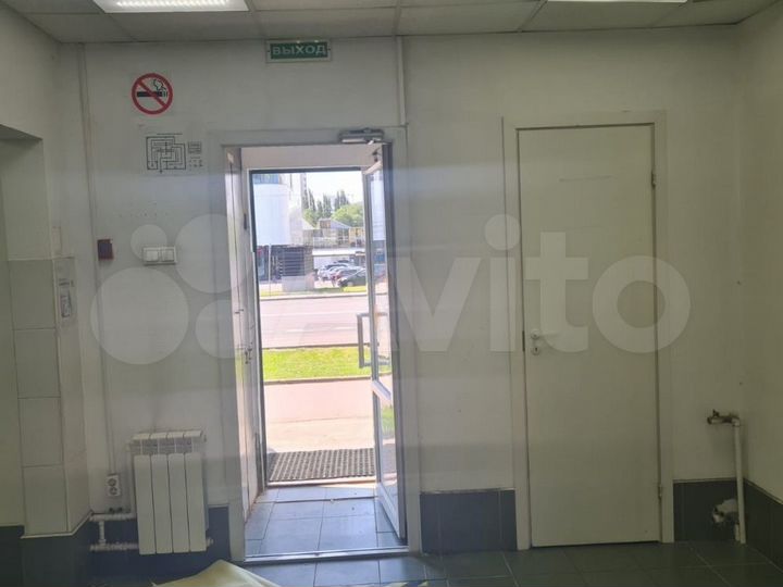 Сдам торговое помещение, 18 м²