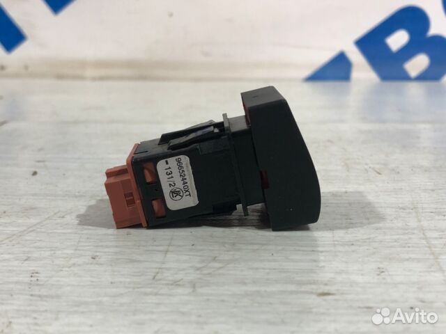 Кнопка аварийки peugeot 3008 1.6 ат