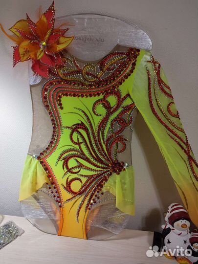 Купальник для художественной гимнастики