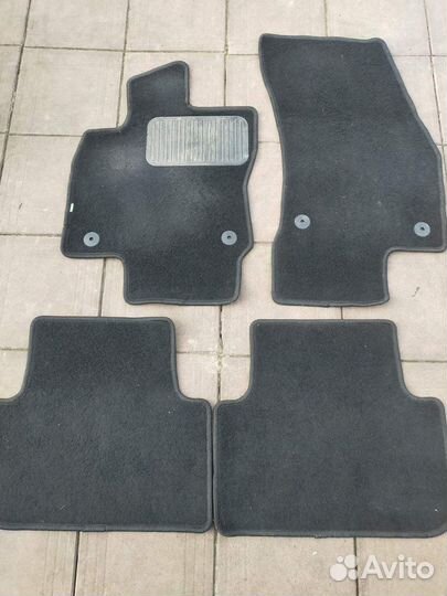 Автомобильные коврики