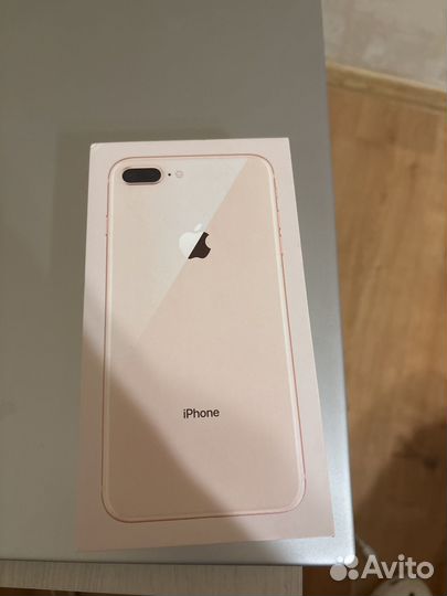 iPhone 8 Plus, 64 ГБ