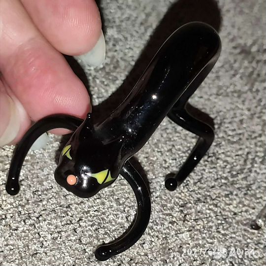 Стеклянные фигурки