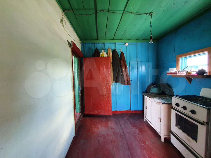 Дом 28,5 м² на участке 30 сот.