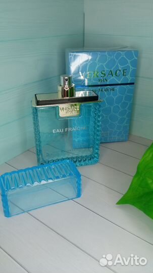 Мужской парфюм Versace man EAU Fraiche