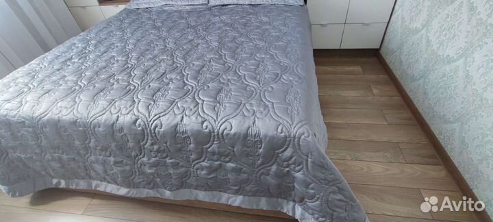 Покрывало для двуспальной кровати