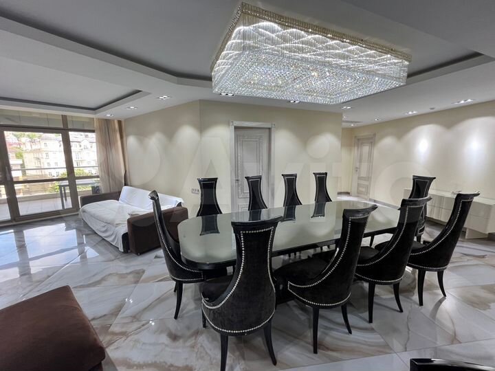 4-к. квартира, 170 м², 7/21 эт.