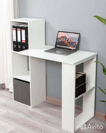 Стол компьютерный