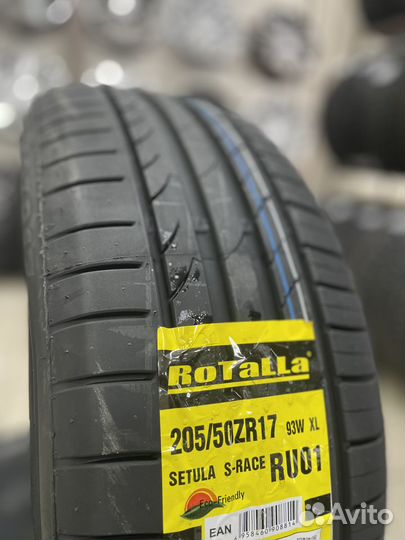 Rotalla Setula S-Race RU01 205/50 R17