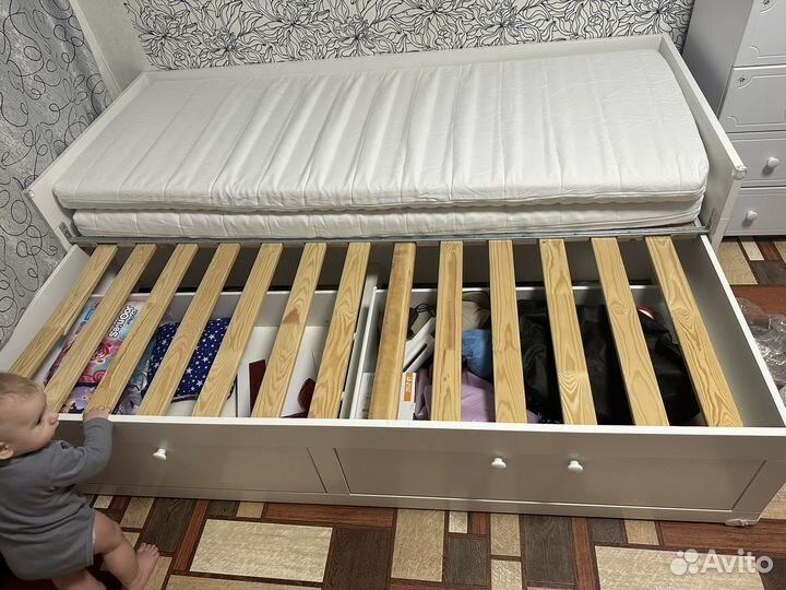 Кровать кушетка IKEA