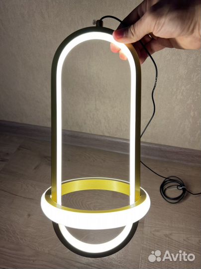 Светильник потолочный светодиодный