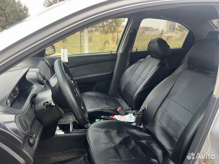 Chevrolet Aveo 1.4 МТ, 2011, 305 000 км