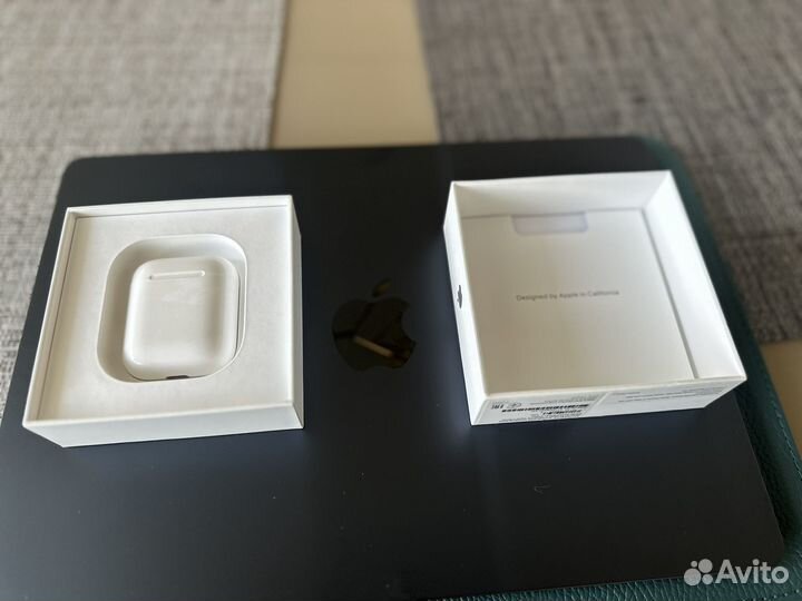 Airpods б/у оригинал