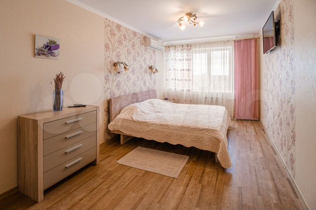 3-к. квартира, 80 м², 9/10 эт.