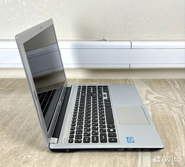 Acer Aspire V5 (i5-3337U/ 710M/ 8 гб/ SSD)