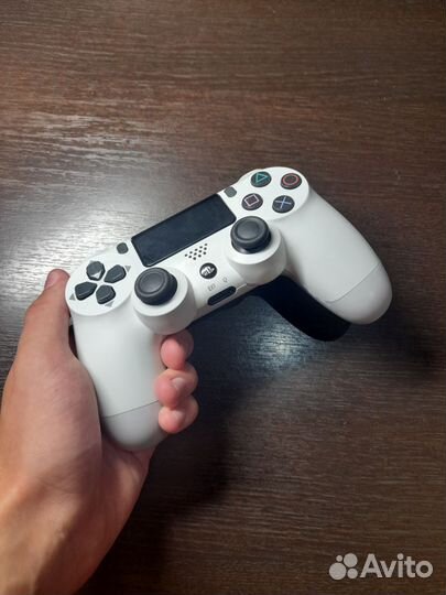 Джойстик ps4 бу