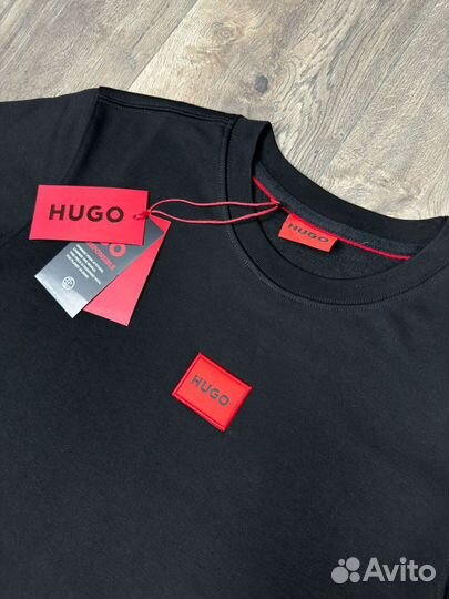 Свитшот мужской Hugo Boss