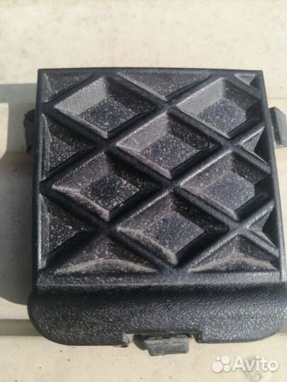 Форд фокус 3 Заглушка в бампер