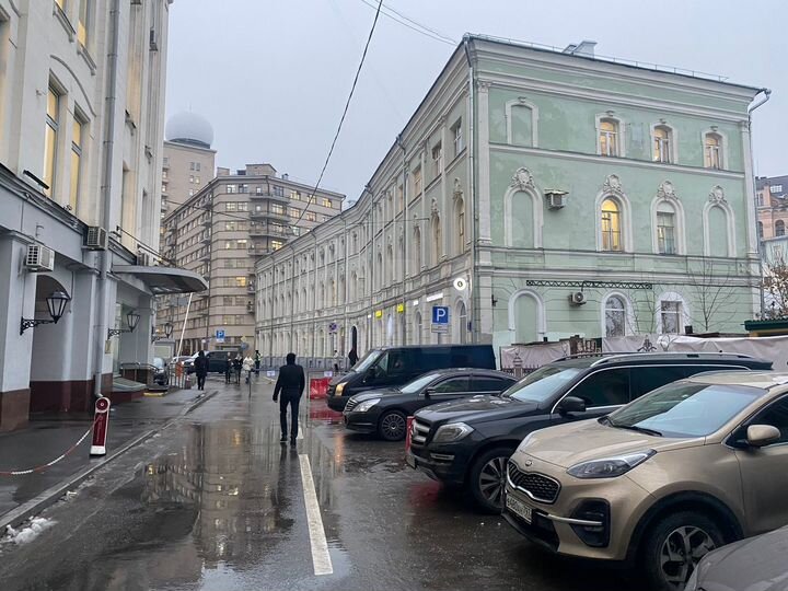 Торговая площадь 222 кв.м