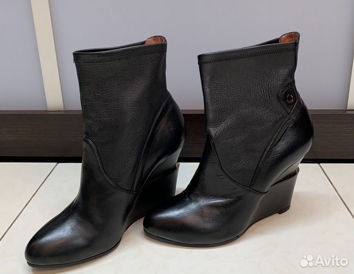 Ботильоны Giorgio Fabiani