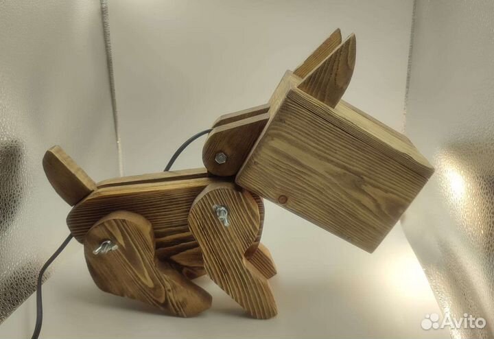 Светильник деревянный настольная лампа