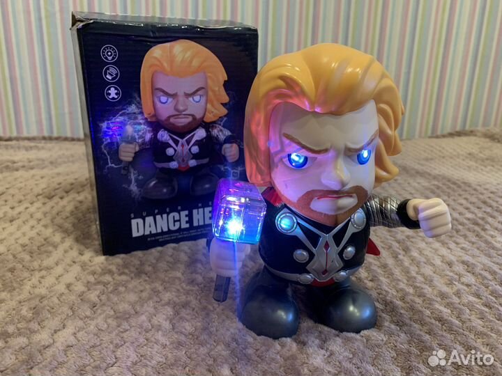 Танцующий Тор