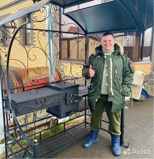 Мангал с крышей