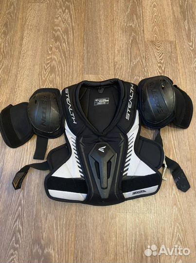 Нагрудник хоккейный