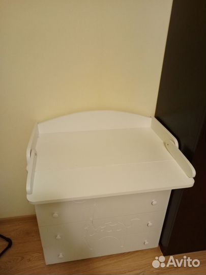 Пеленальный столик комод
