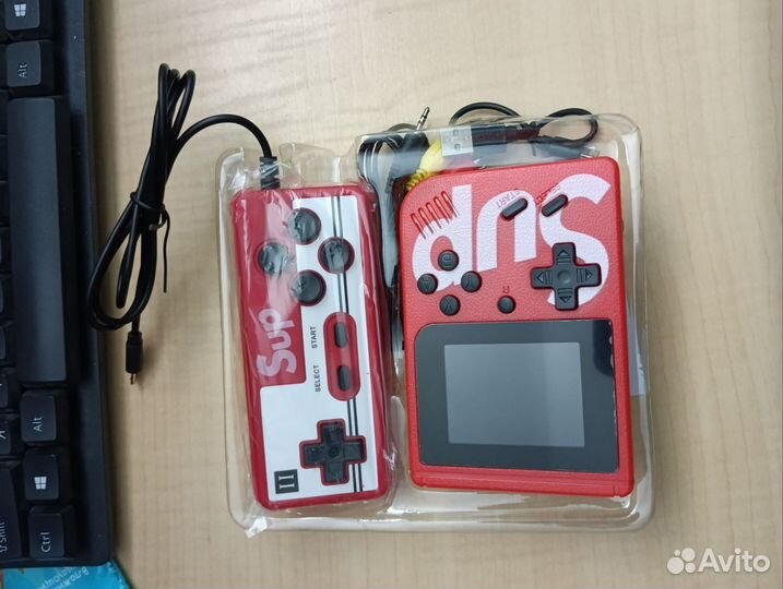 Портативная игровая приставка Game Box Plus Sup