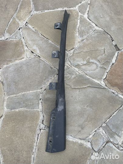 Накладка на бампер правая