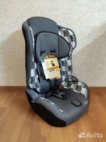 Детское автокресло
