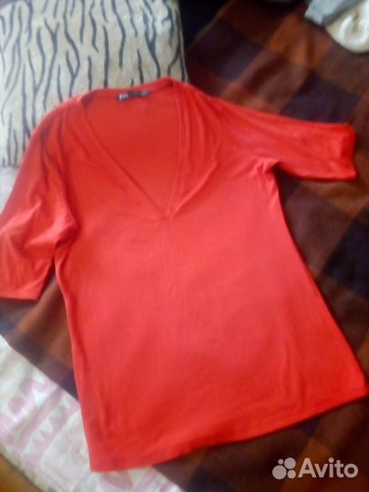 Zara красная классная кофточка