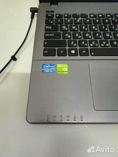 Надёжный Быстрый Asus Intel Core i5-3337U