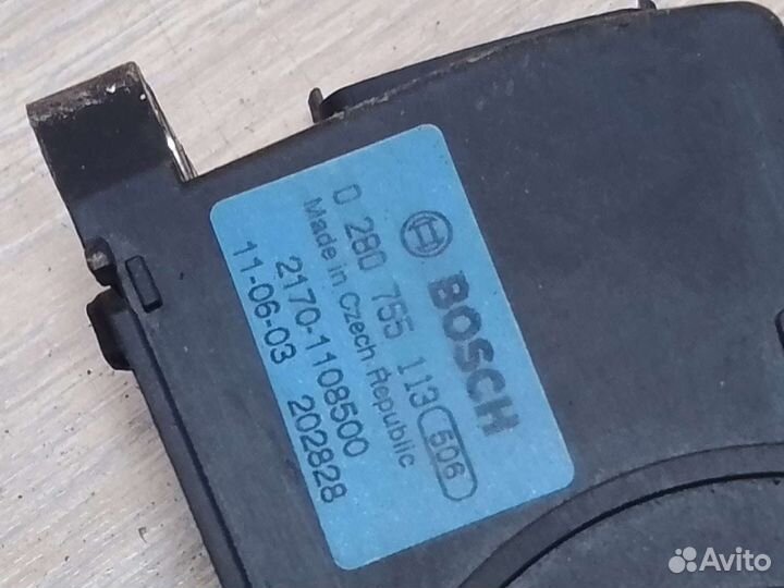 Педаль газа электронная LADA Priora