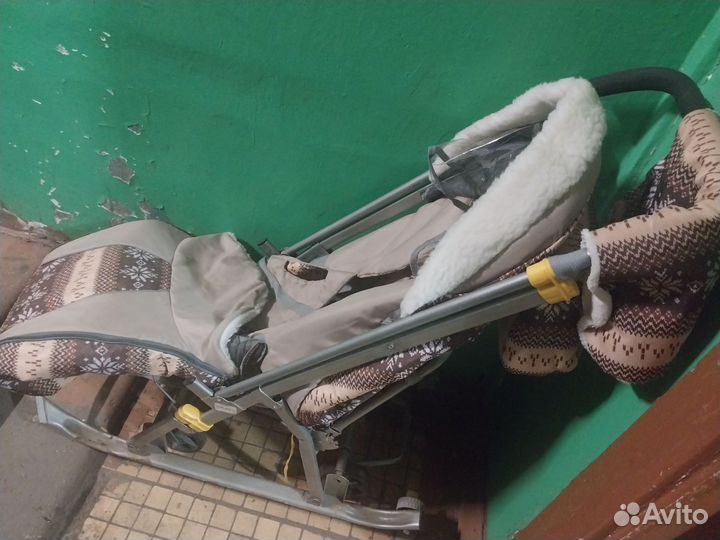 Продам санки