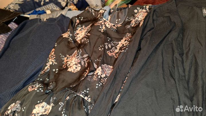 Большой пакет женской одежды 42 44 размеры