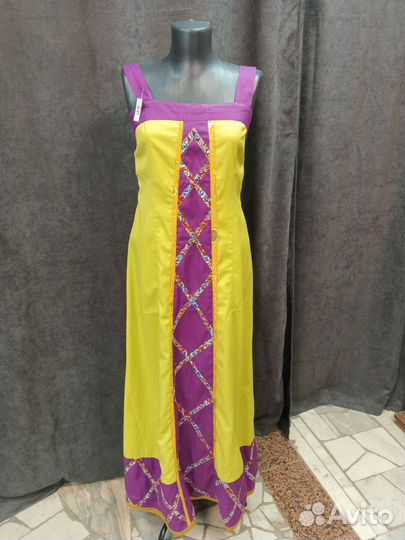 Народные костюмы