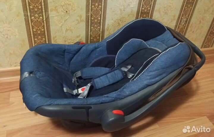 Детское автокресло