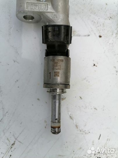 Топливная форсунка (рампа) Mazda Cx-5 2.0 АКПП