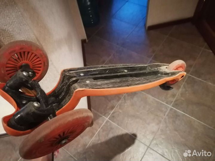 Самокат детский 3х колесный