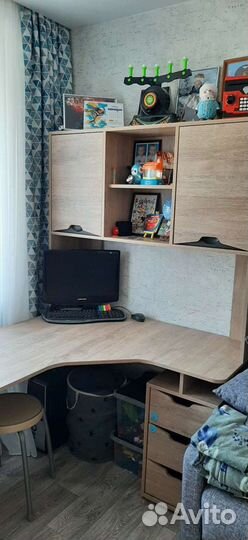 Угловой письменный стол бу