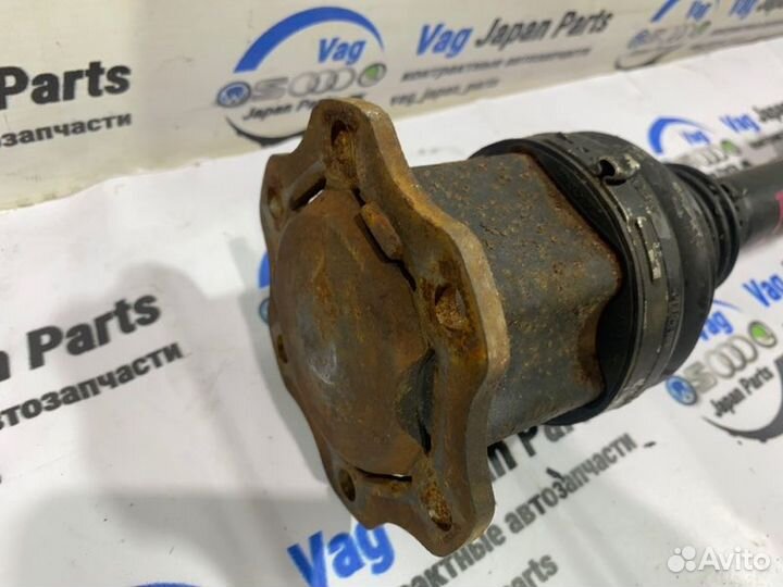 Привод передний левый Audi A4 B8 cdnc 2010