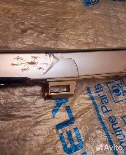 Решетка радиатора Geely Monjaro kx11