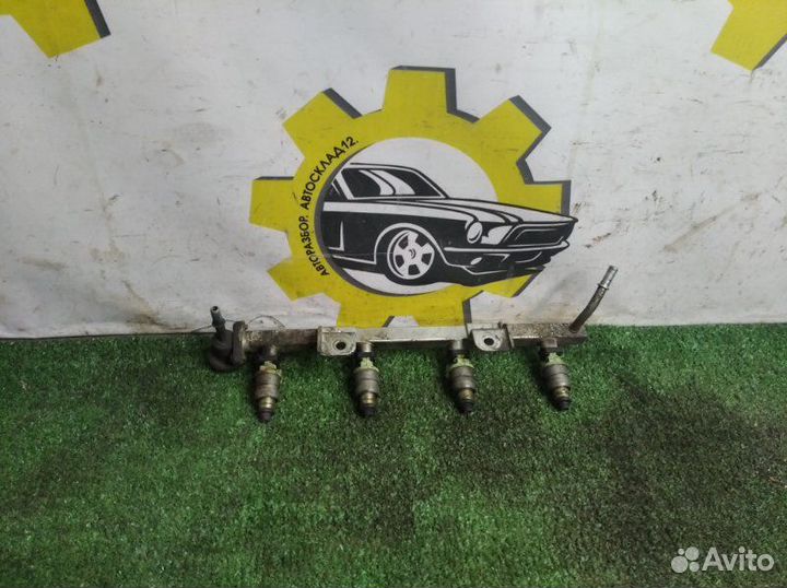 Топливная рампа Daewoo Nexia седан 150 F16D3 2008