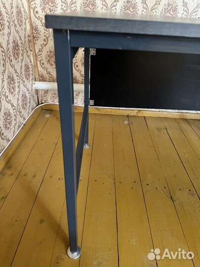 Письменный стол