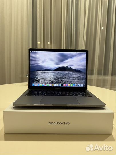 MacBook 13 Pro(13,3) 8GB (256GB) M1 Chip